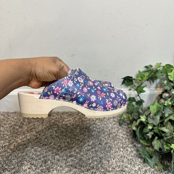 Bighorn Womens Wooden Clogs Purple Floral Leather size 36 US 6 Slip On Holland - Picture 1 of 8